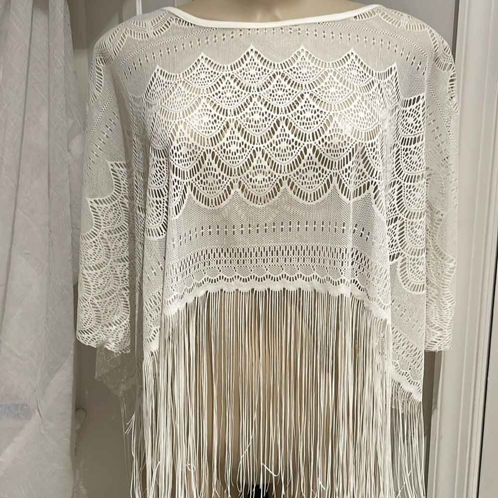 ATMOSPHERE CROCHET FRINGE PONCHO SCARF TOP   NWT